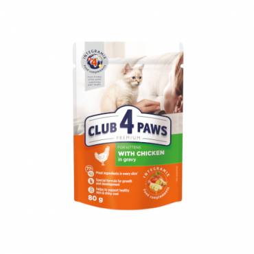 CLUB 4 PAWS PREMIUM DLA KOCIAKÓW "Z KURCZAKIEM W SOSIE". PEŁNOPORCJOWA KARMA W SASZETKACH