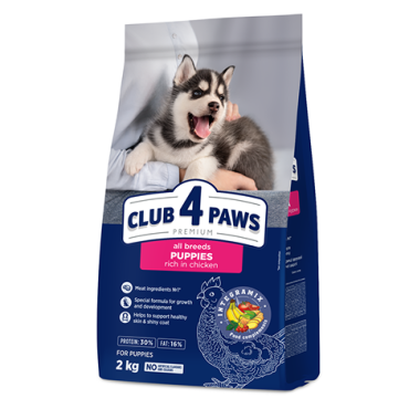 CLUB 4 PAWS PREMIUM DLA SZCZENIĄT WSZYSTKICH RAS "O WYSOKIEJ ZAWARTOŚCI KURCZAKA". PEŁNOPORCJOWA SUCHA KARMA